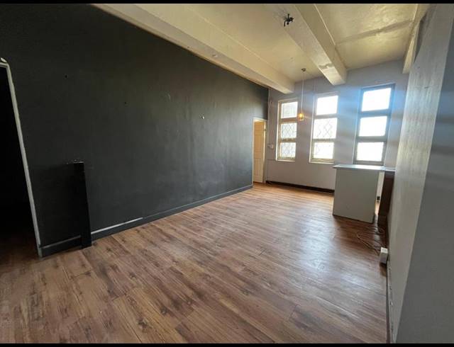 2 BEDROOM APARTMENT FOR SALE IN MARGATE